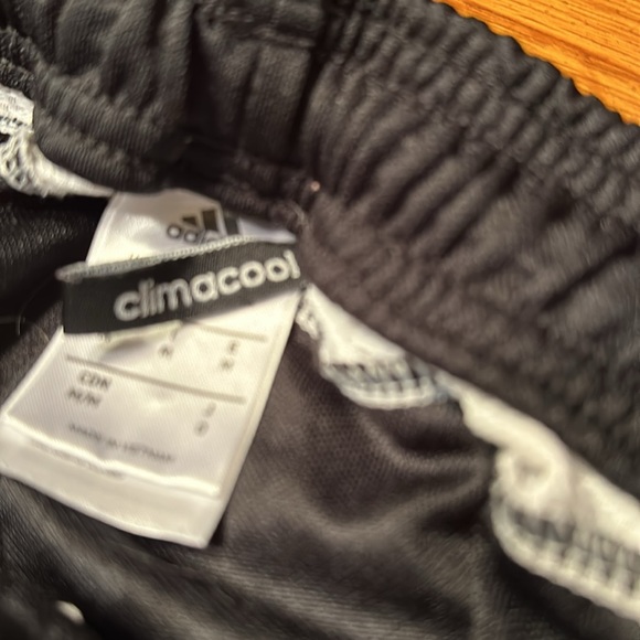 Adidas joggers - Picture 3 of 6